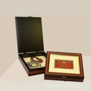 Home palm leaf jewellery box