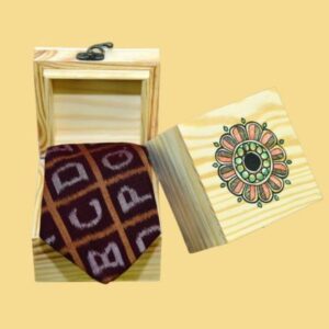 Home palm leaf jewellery box